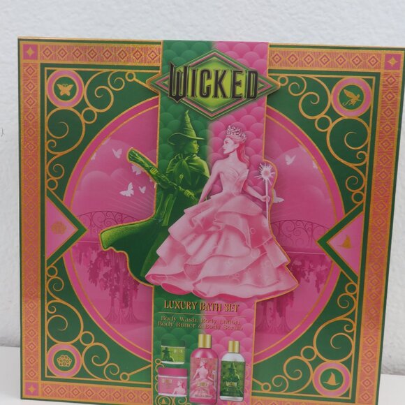 Wicked 4- piece Luxury Bath set - Picture 2 of 5